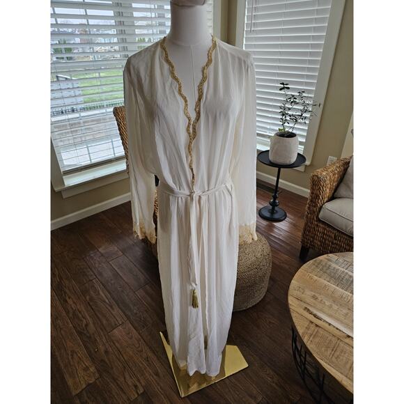 Victoria's Secret Vintage White Sheer Gold Lace Trim Robe Size M/L Bridal Sexy - Picture 1 of 10